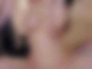 Live cam show with Jekkyicee - BBW Mature on StripNow