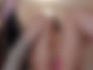 Live cam show with Jekkyicee - Asian Squirt on StripNow