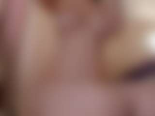 Live cam show with Jekkyicee - Red Hair Squirt on chickslive.net