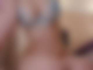 Live cam show with Jekkyicee - College Big Tits on Mixed Magazine Live