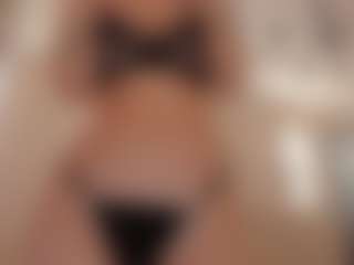 Live cam show with Jekkyicee - Tittyfuck on justonemore.cc