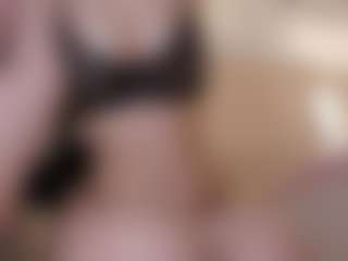 Live cam show with Jekkyicee - Asian Petite on SmokeAndPoke