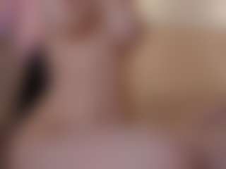 Live cam show with Jekkyicee - College Latina on Camsoda