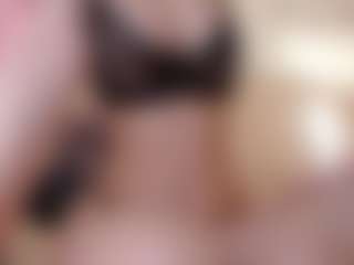 Live cam show with Jekkyicee - Red Hair on hotwifechat.live