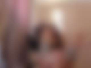 Live cam show with Jekkyicee - College Latina on SpunkLive