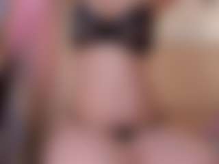Live cam show with Jekkyicee - Asian Squirt on CamwithHer