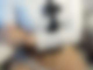 Live cam show with Isa heaven - Striptease on milfzrlive.com