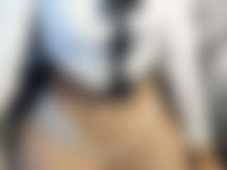 Live cam show with Isa heaven - Horny on googirlz