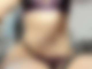 Live cam show with Isa heaven - Red Hair on Gym Cam Girls