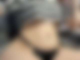 Live cam show with Isa heaven - Latina on Uber Horny | colombia