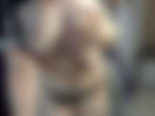 Isa heaven's Live Sex Cam Show