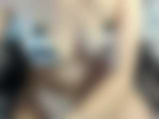 Live cam show with Isa heaven - Striptease on SinfulBabes