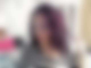 Spettacolo in cam dal vivo con Isa heaven - Anal su Camsoda