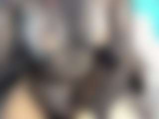 Live cam show with Isa heaven - Shaved Pussy on Camsoda