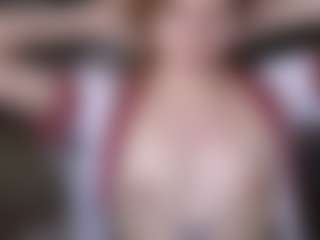 Live cam show with littlevildevil - Ice on TeamSkeetLive