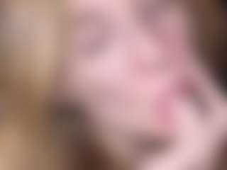 Live cam show with littlevildevil - Pornstar Spank on Cam Slut
