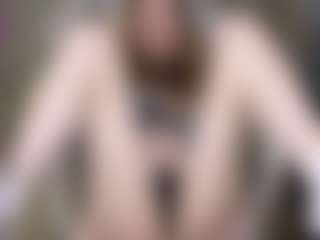 Live cam show with littlevildevil - Striptease on StripNow