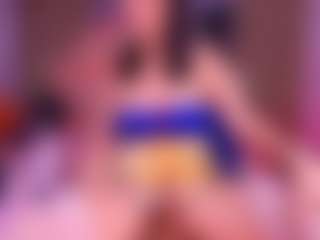 aisha-a's Live Sex Cam Show