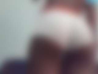 Live cam show with BrendaJesica - Tiny Tits on Camsoda