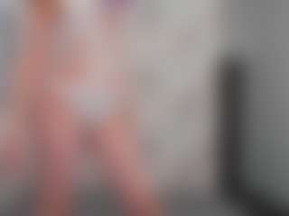Live cam show with innalovely - Cute on Uber Horny