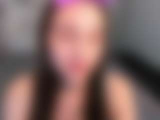 Live cam show with innalovely - Body Massage on Milfs Live