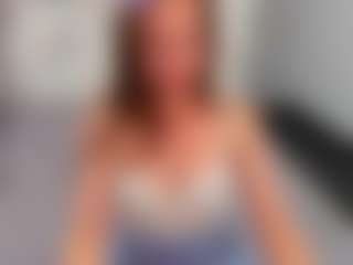 Live cam show with innalovely - Green Eyes on sexylive.show