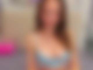 Live cam show with innalovely - Body Massage on sexylive.show