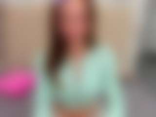 Live cam show with innalovely - Moaning on Livezox