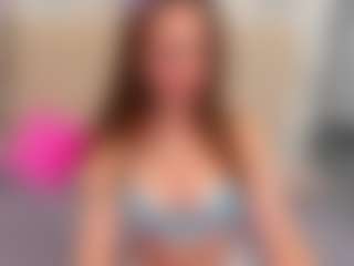 Live cam show with innalovely - Green Eyes on instabang