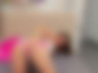 Spettacolo in cam dal vivo con innalovely - Pantyhose su Camsoda