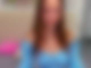 Live cam show with innalovely - Green Eyes on Mixed Magazine Live