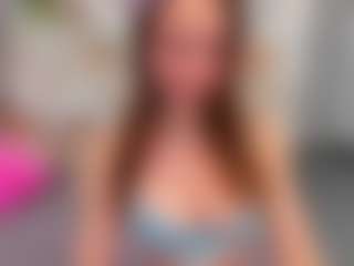 Live cam show with innalovely - Oil on Camsoda