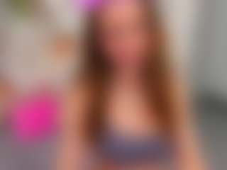 Show de cam en vivo con innalovely - Thong en Camsoda