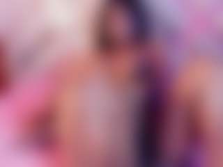 Live cam show with Kendy-Wiilkinson - Ebony Toys on StripNow