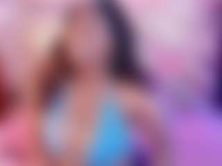 Live cam show with Kendy-Wiilkinson - Facial Piercings on CamwithHer