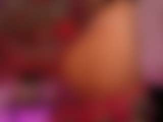 Live cam show with Vanessa - Squirt on Camsoda