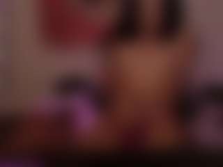 Live cam show with Vanessa - Double Penetration on Mixed Magazine Live