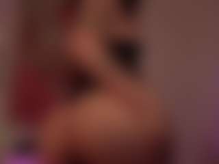 Live cam show with Vanessa - Double Penetration on Camsoda