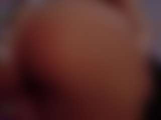 Live cam show with Vanessa - Deepthroat on AdultVida.com