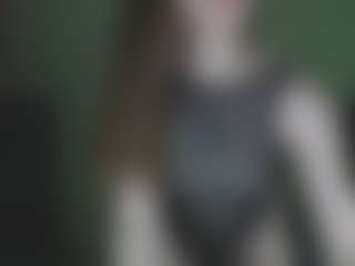 Live cam show with OaklynDobson - Nipple Piercings on Chatstar