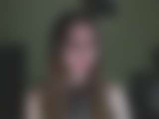 Live cam show with OaklynDobson - Gray Eyes on ObeyMaria