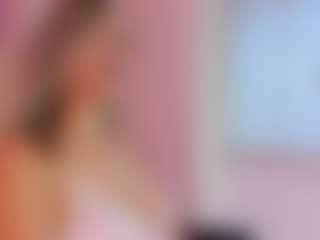 Live cam show with Salome - Brown Hair on Cam Slut