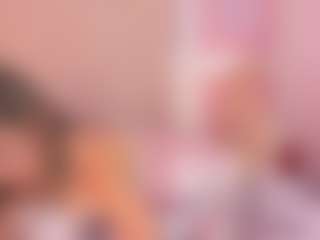 Live cam show with Salome - MILF on livesexfox.com