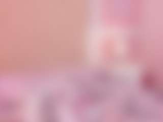 Live cam show with Salome - Teen (18+) on CamSodaAdn