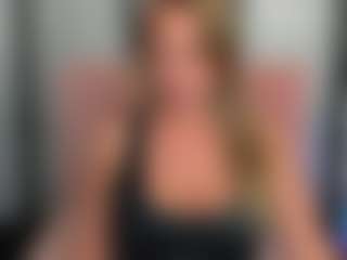 LatoyaFun's Live Sex Cam Show