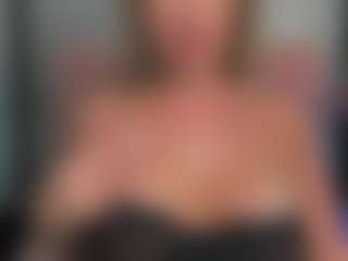 Live cam show with LatoyaFun - Mistress on Streamer API