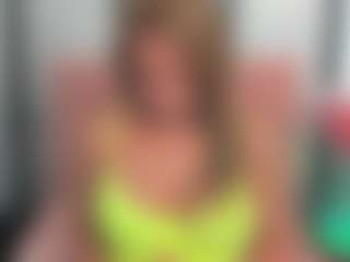 LatoyaFun's Live Sex Cam Show