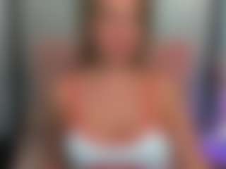 LatoyaFun's Live Sex Cam Show