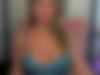 Live cam show with LatoyaFun - Long Hair on TastyBlacksLive