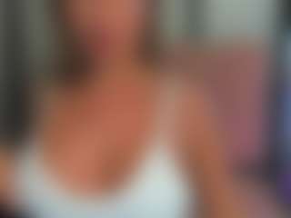 Live cam show with LatoyaFun - Femdom on TastyBlacksLive